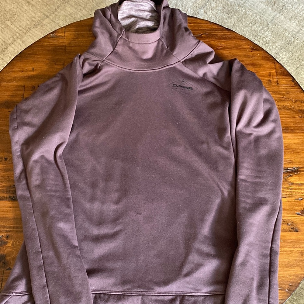 Womens Dakine hoodie